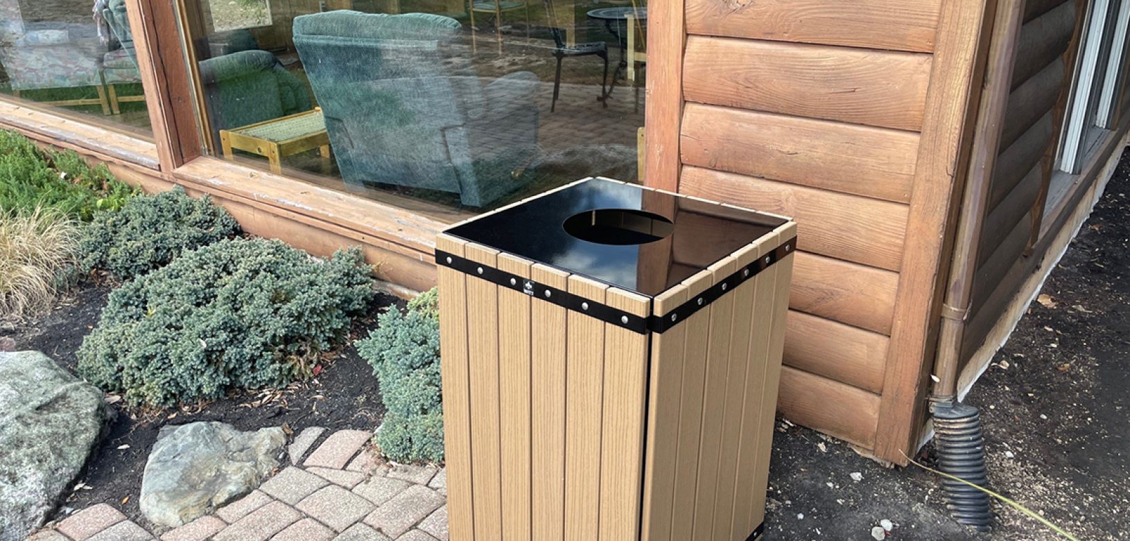 Landon Receptacle Environmental Image Landon Receptacle Environmental Image