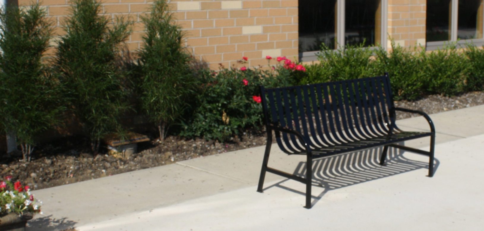 Witt Industries Black Metal Outdoor Bench Environmental